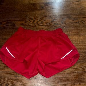 red lulu shorts size 6